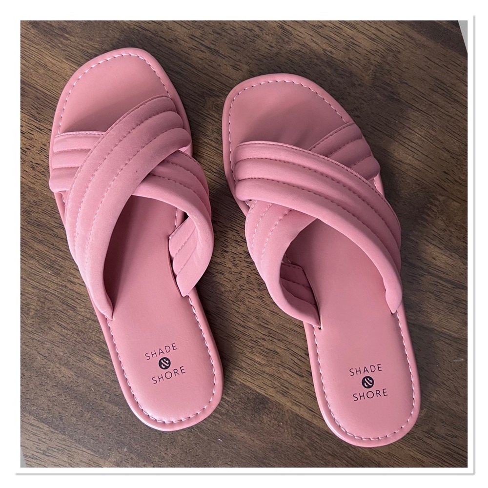 SHADE & SHORE Mauve 'Perla' Crossband Slide Sandals